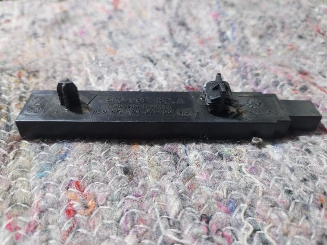 bontott VW TIGUAN Kulcs Nélküli Nyitás Jeladó