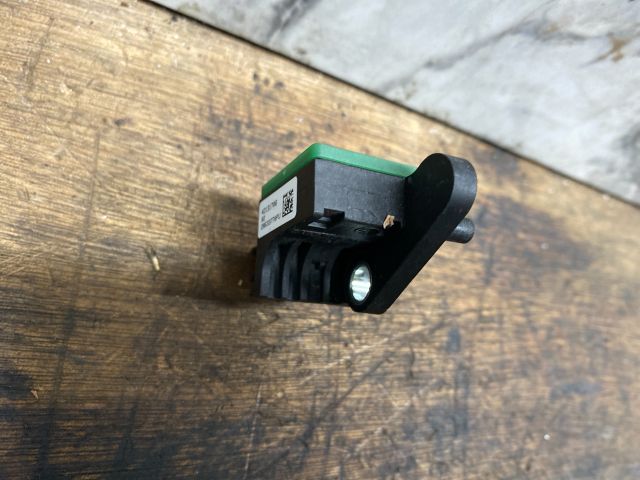 bontott VW TIGUAN Légzsák Indító Modul Oldallégzsák