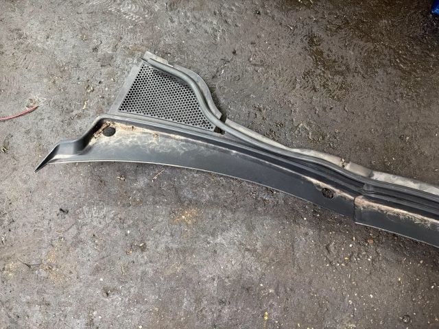 bontott VW TIGUAN Levélrács