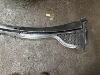 bontott VW TIGUAN Levélrács