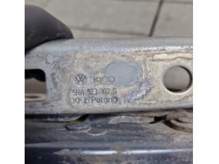 bontott VW TIGUAN Motorháztető Jobb Zsanér