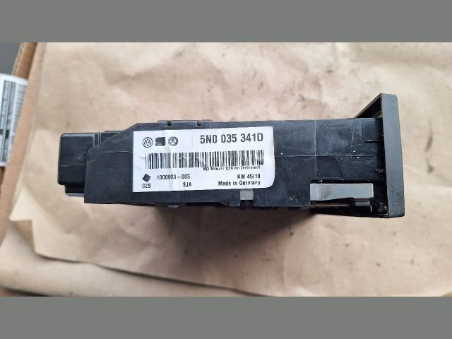 bontott VW TIGUAN Multimédia Vezérlő