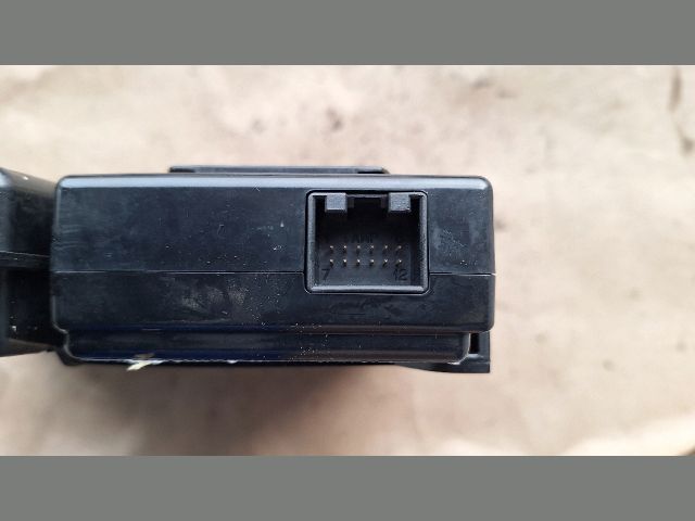 bontott VW TIGUAN Multimédia Vezérlő