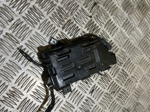 bontott VW TIGUAN Multimédia Vezérlő