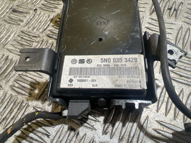 bontott VW TIGUAN Multimédia Vezérlő