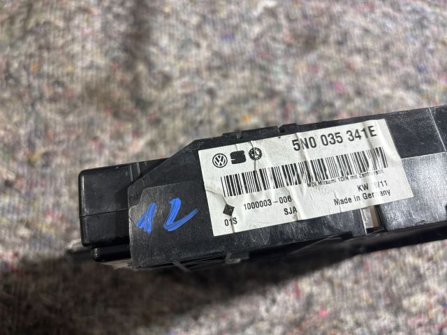 bontott VW TIGUAN Multimédia Vezérlő