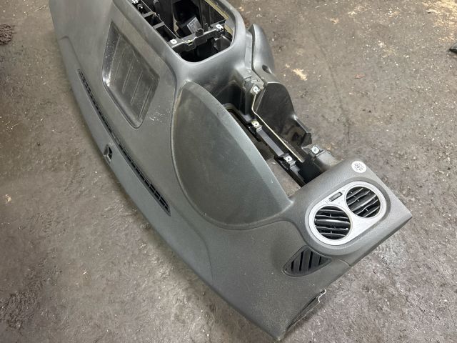 bontott VW TIGUAN Műszerfal Héj