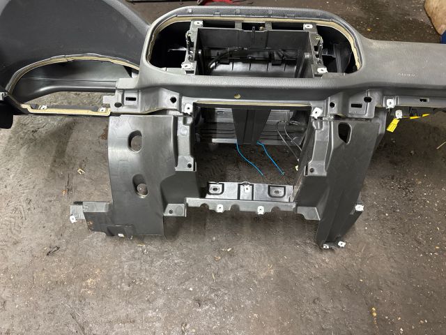 bontott VW TIGUAN Műszerfal Héj