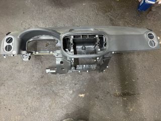 bontott VW TIGUAN Műszerfal Héj