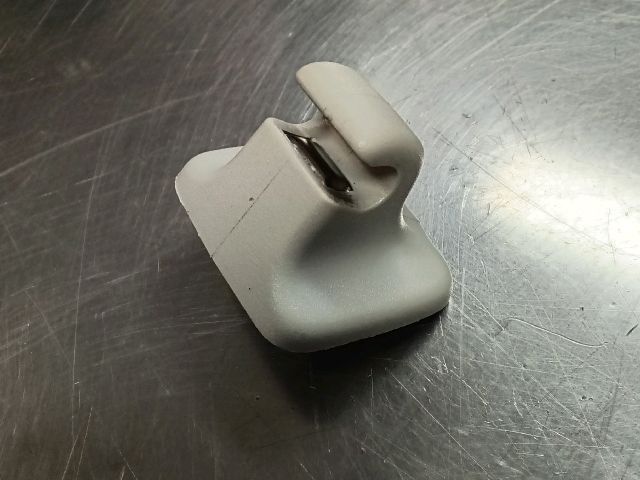 bontott VW TIGUAN Napellenző Tartó (Pozíciófüggetlen)