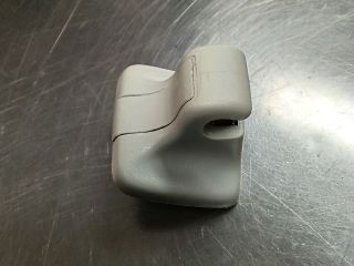 bontott VW TIGUAN Napellenző Tartó (Pozíciófüggetlen)