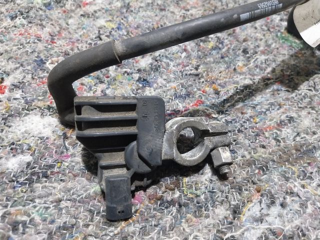 bontott VW TIGUAN Negatív Kábel