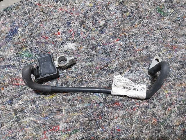 bontott VW TIGUAN Negatív Kábel