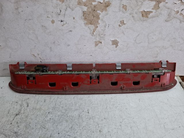 bontott VW TIGUAN Pótféklámpa