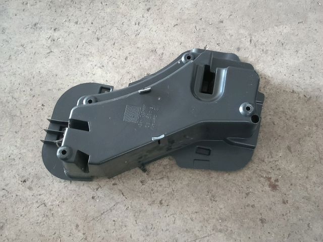 bontott VW TIGUAN Pótkerék Szerszámtartó