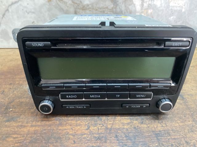 bontott VW TIGUAN Rádió / CD