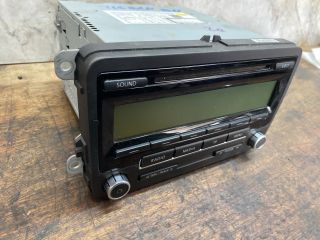 bontott VW TIGUAN Rádió / CD