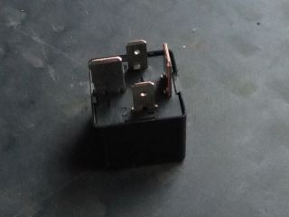 bontott VW TIGUAN Relé