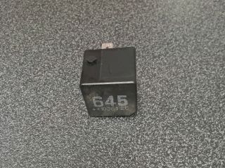 bontott VW TIGUAN Relé