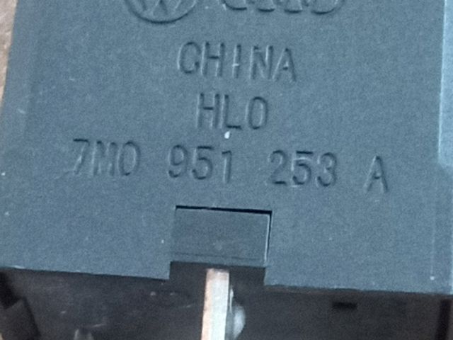 bontott VW TIGUAN Relé