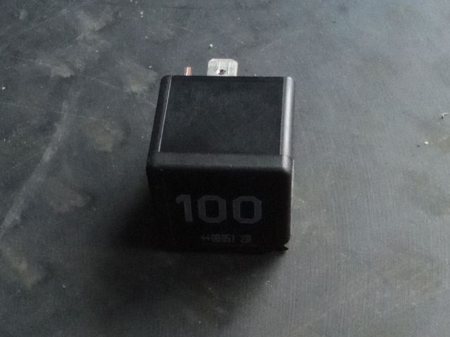 bontott VW TIGUAN Relé