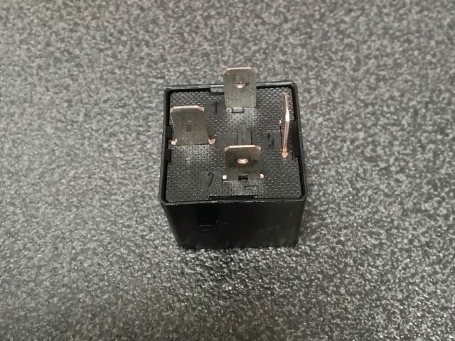 bontott VW TIGUAN Relé