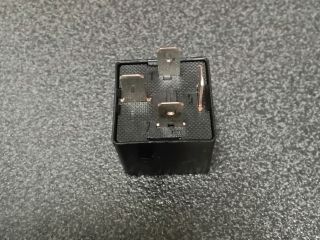 bontott VW TIGUAN Relé