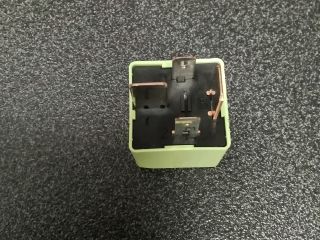 bontott VW TIGUAN Relé