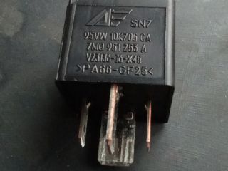 bontott VW TIGUAN Relé