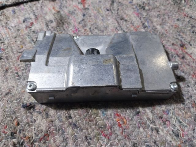 bontott VW TIGUAN Szélvédő Multifunkciós Kamera Vezérlő Panel