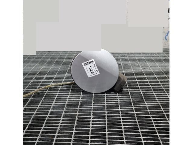 bontott VW TIGUAN Tankajtó