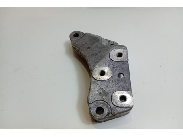 bontott VW TIGUAN Tartó Bak