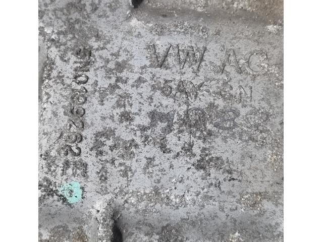 bontott VW TIGUAN Tartó Bak