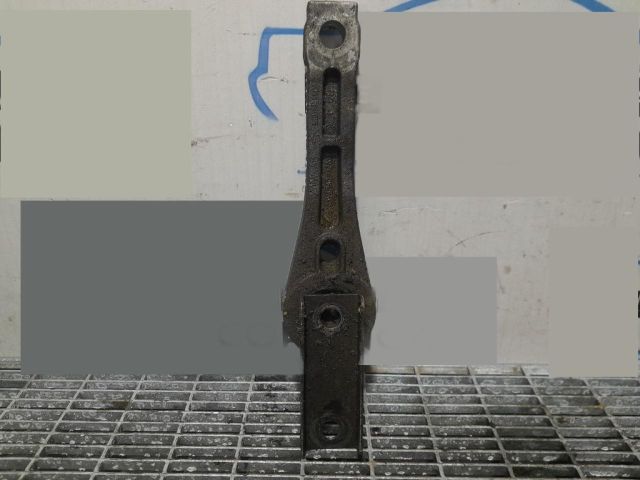 bontott VW TIGUAN Tartó Bak