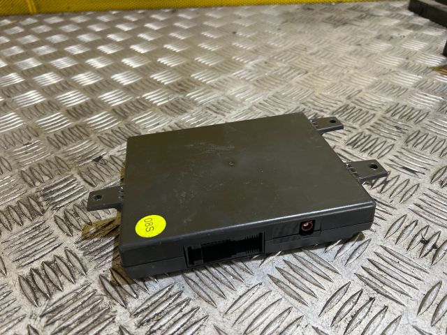 bontott VW TIGUAN Telefon Elektronika