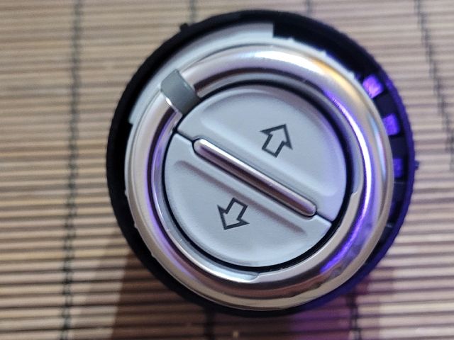 bontott VW TIGUAN Tetőablak Vezérlő Panel