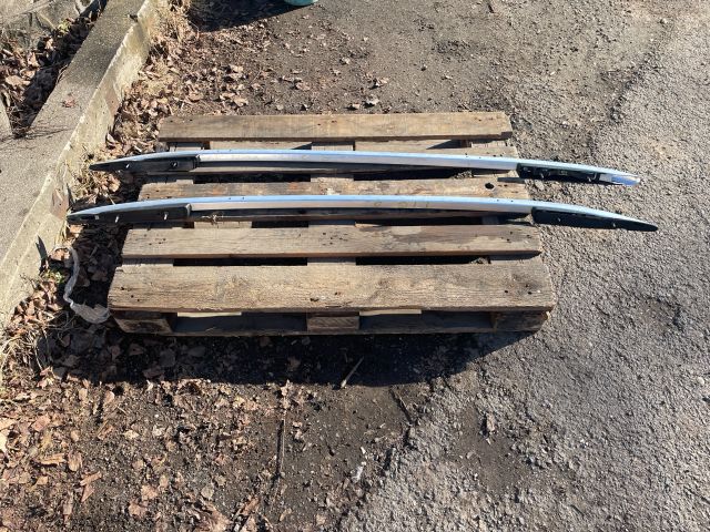 bontott VW TIGUAN Tetősín Pár