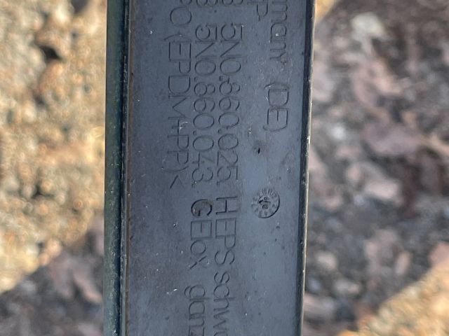 bontott VW TIGUAN Tetősín Pár