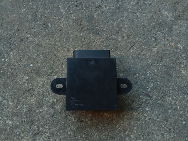 bontott VW TIGUAN Üzemanyag Befecskendező Vezérlő