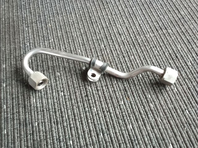 bontott VW TIGUAN Üzemanyagcső