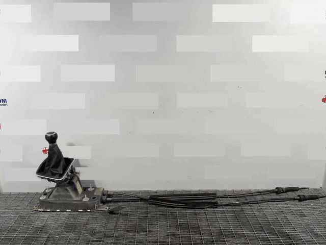 bontott VW TIGUAN Váltógomb