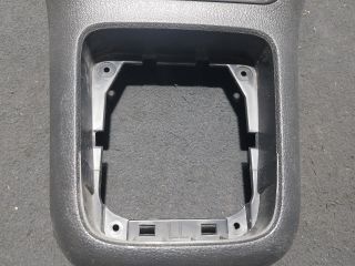 bontott VW TIGUAN Váltókar Keret