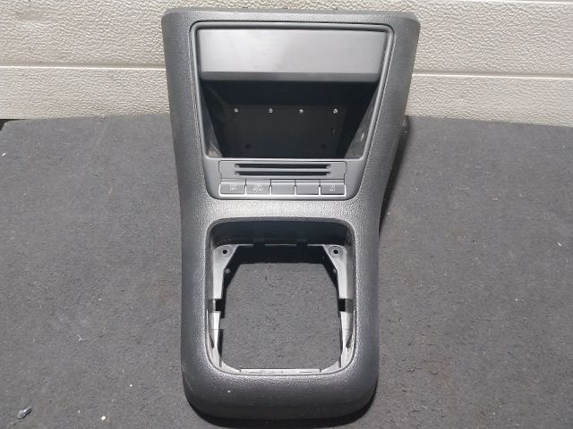 bontott VW TIGUAN Váltókar Keret