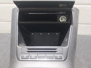 bontott VW TIGUAN Váltókar Keret