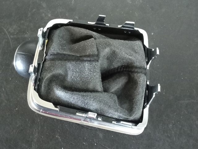 bontott VW TIGUAN Váltószoknya