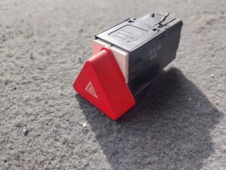 bontott VW TIGUAN Vészvillogó Kapcsoló