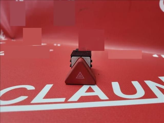 bontott VW TIGUAN Vészvillogó Kapcsoló