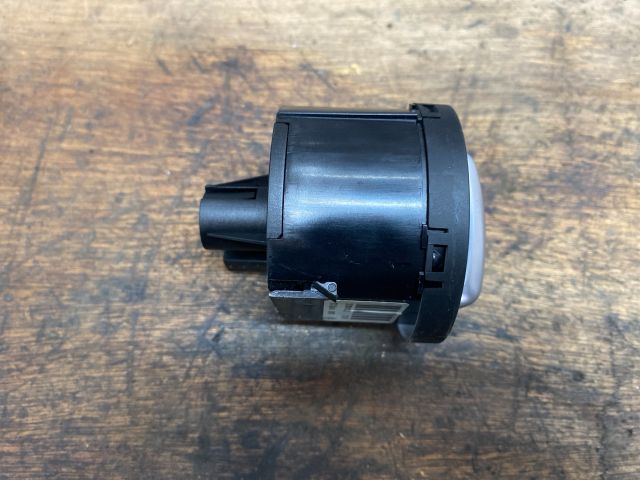 bontott VW TIGUAN Világítás Kapcsoló