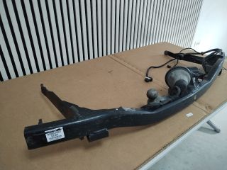 bontott VW TIGUAN Vonóhorog