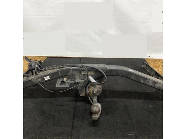 bontott VW TIGUAN Vonóhorog